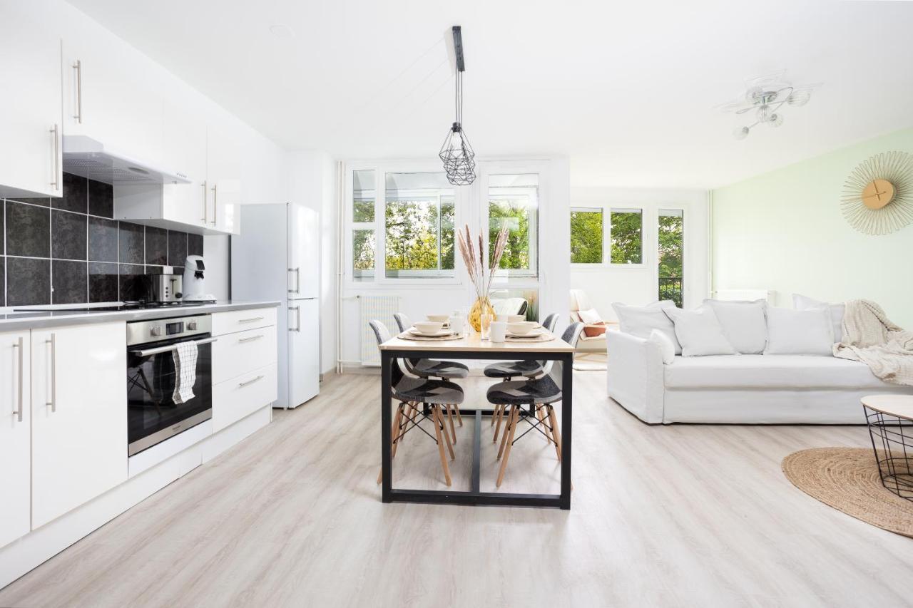 Lecosymelunais : Parking Gratuit + Balcon Amenage Exterior foto